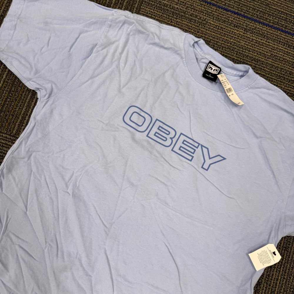 OBEY Giant Logo T-Shirt Mens Size L Blue Short Sleeve Cotton Graphic Tee‎